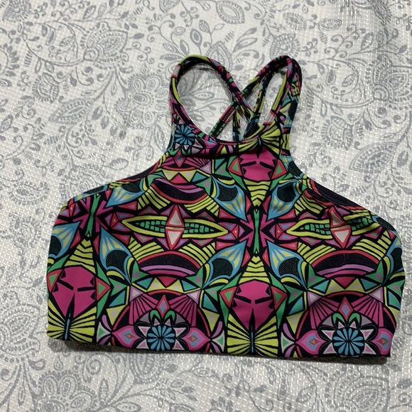 NWOT PILYQ High Neck Strappy Bikini Top Size Small - Picture 1 of 5